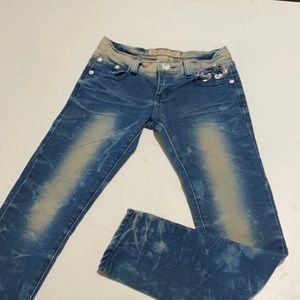 27 S T C JEANS